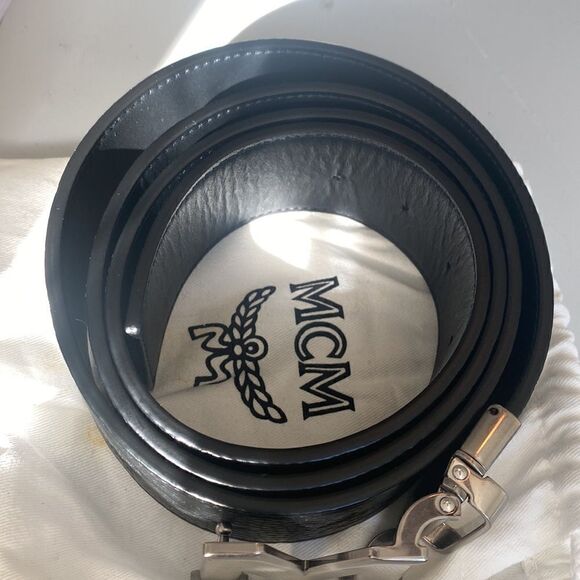 MCM Claus Reversible Visetos/Saffiano Belt Black with Silver Buckle NEW - Picture 4 of 9